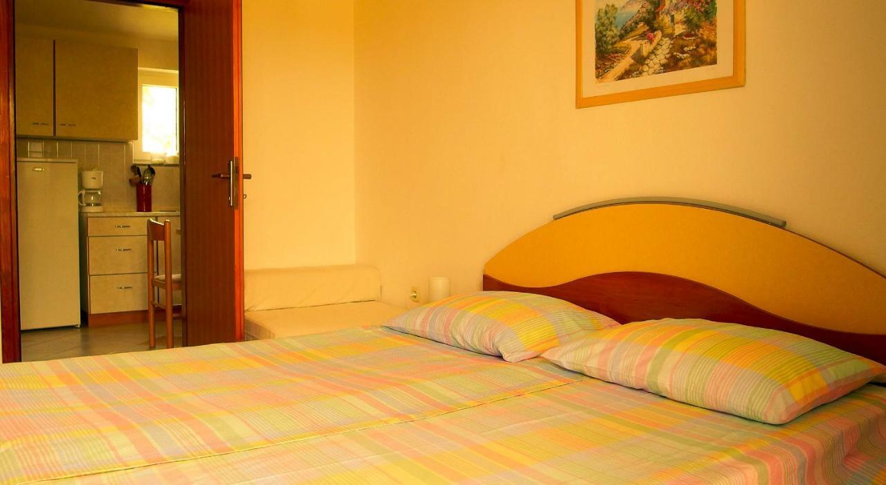 Adria Arba Apartments Rab Town Exterior foto